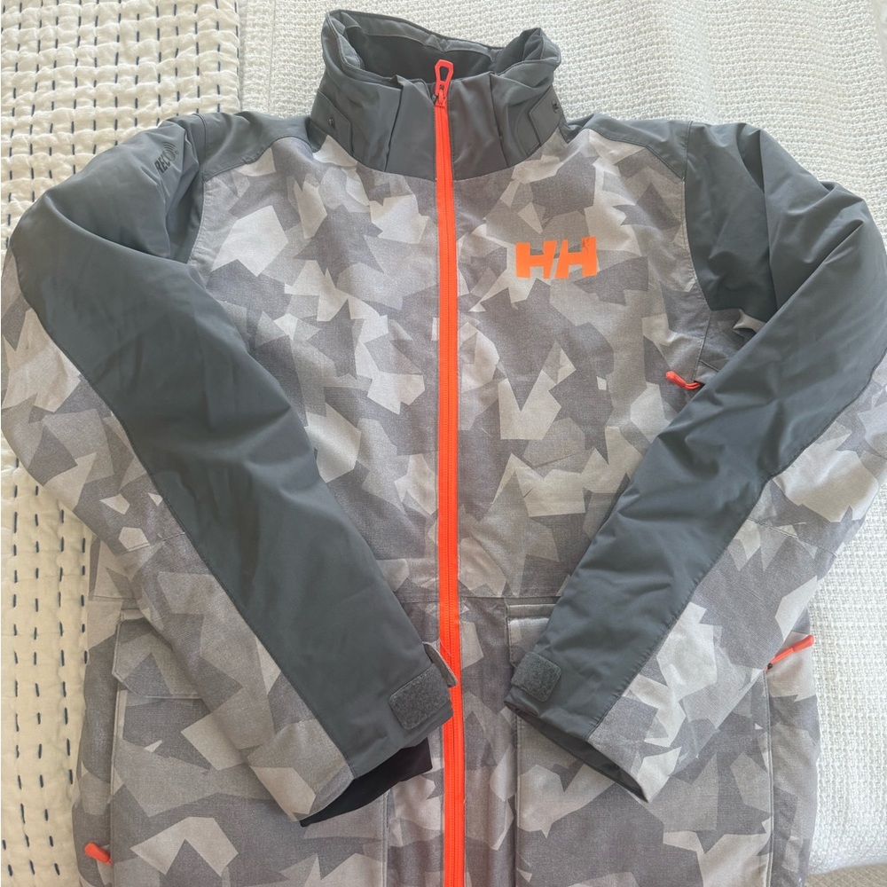 Helly Hansen Kids Camo Gray and Bright Orange Ski Jacket